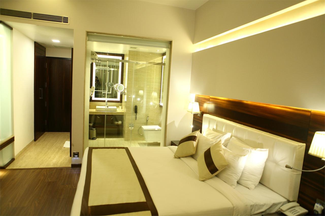 Viceroy Inn Dehradun Luaran gambar
