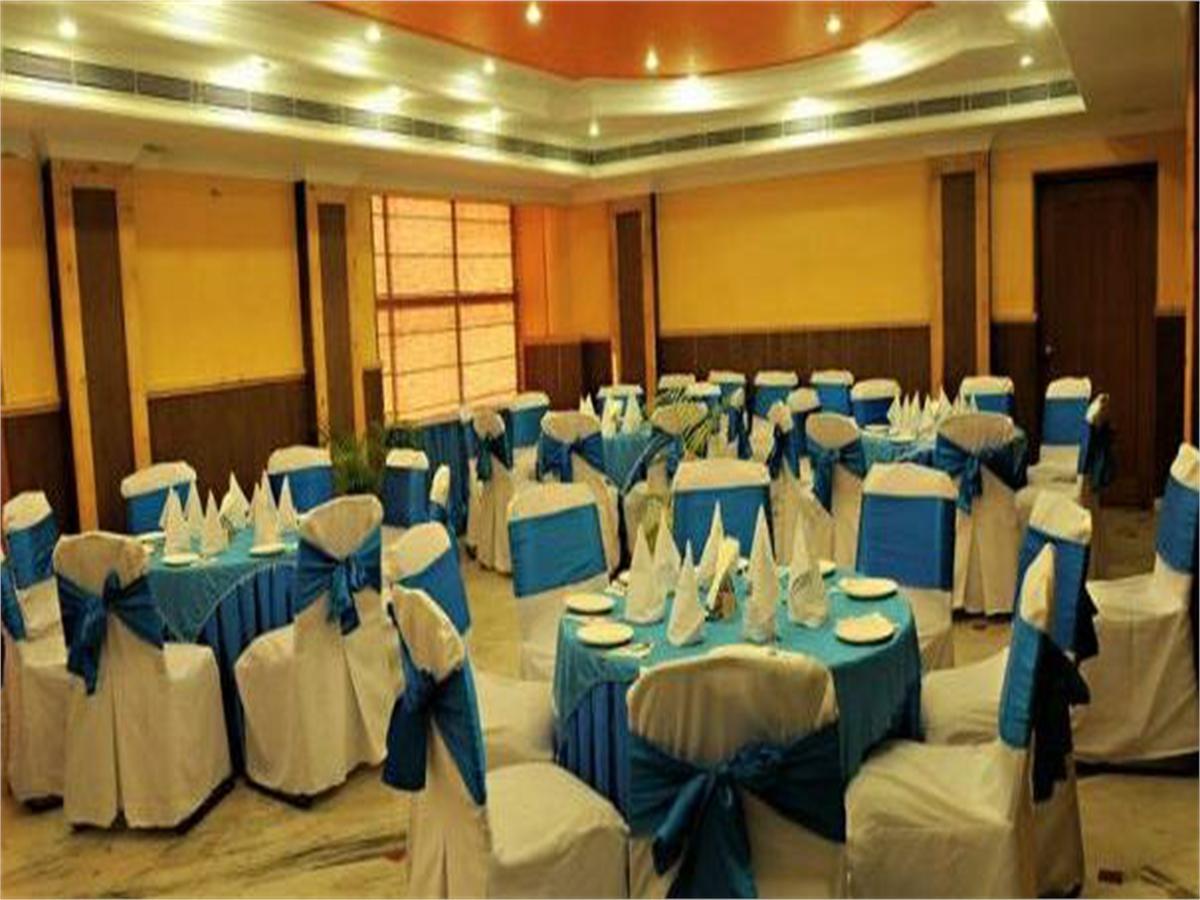 Viceroy Inn Dehradun Luaran gambar