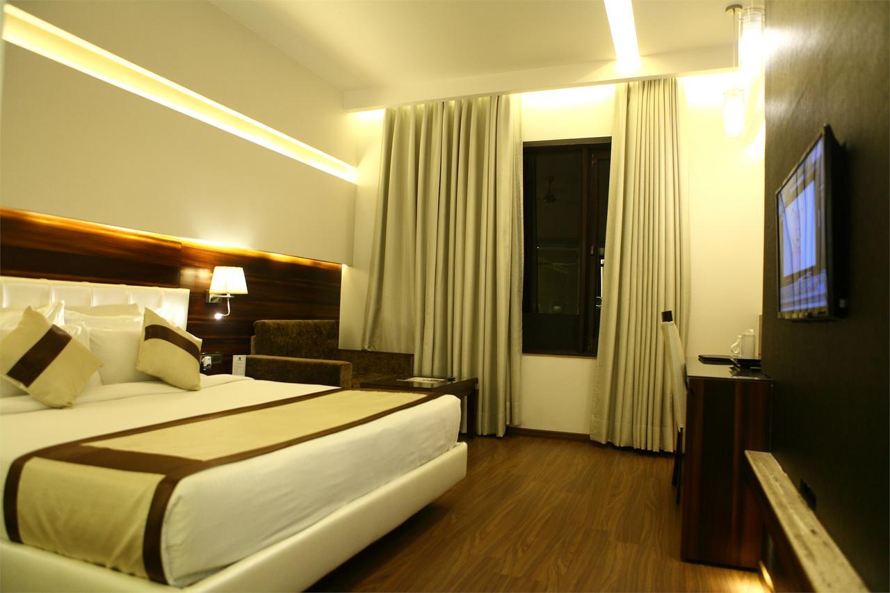 Viceroy Inn Dehradun Luaran gambar